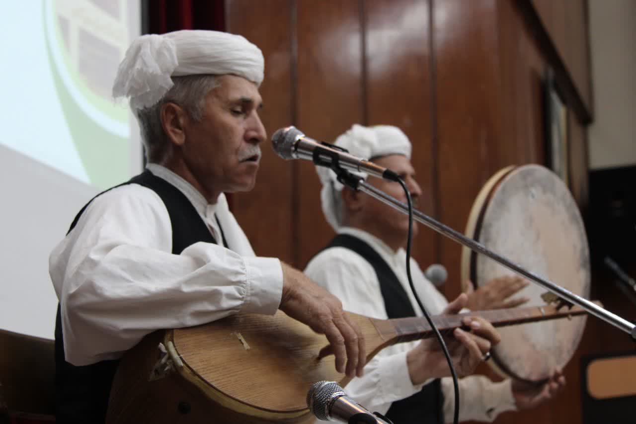 آیین معارفه 9